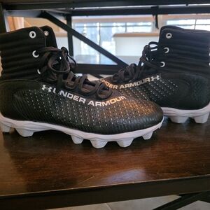 Under Armour Black and White High Top Football Cleats
